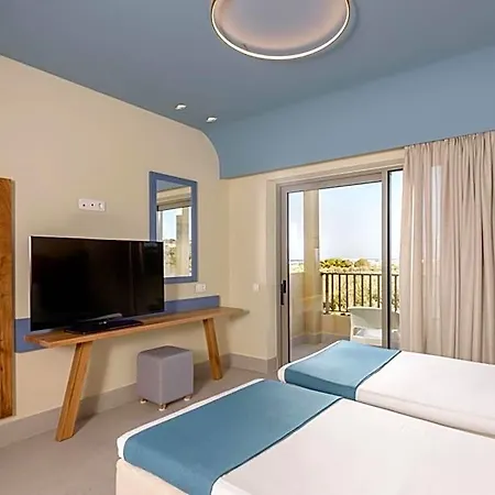 Elia Boutique 3*